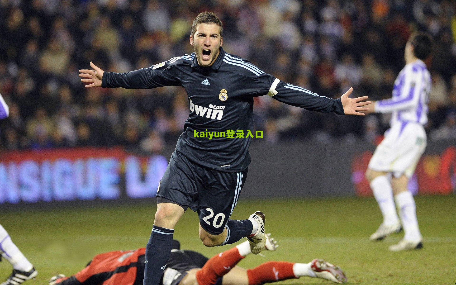 阿隆索谈点球风波,维尼修斯失点令人不悦,但绝非世界末日