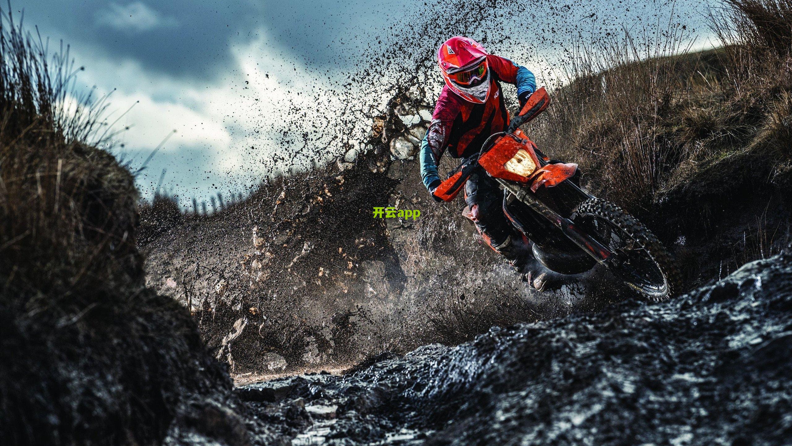 独家专访即将揭幕，摩根释出关键预告引热议，C罗首度回应缺席若塔葬礼缘由