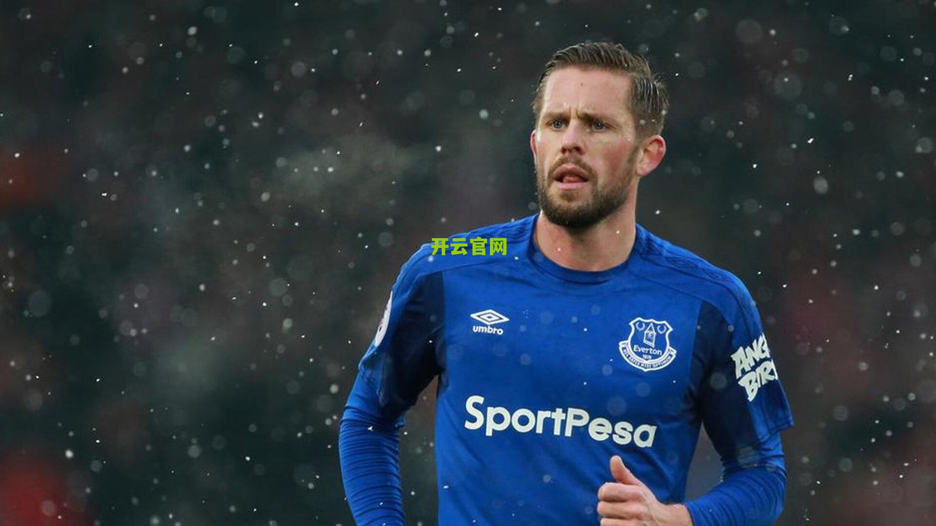 多特蒙德防线警报频传，比利亚雷亚尔强势冲击彰显欧冠黑马本色